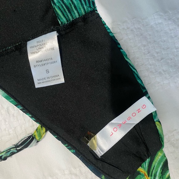 Tropical 2 piece pant set - Picture 6 of 10